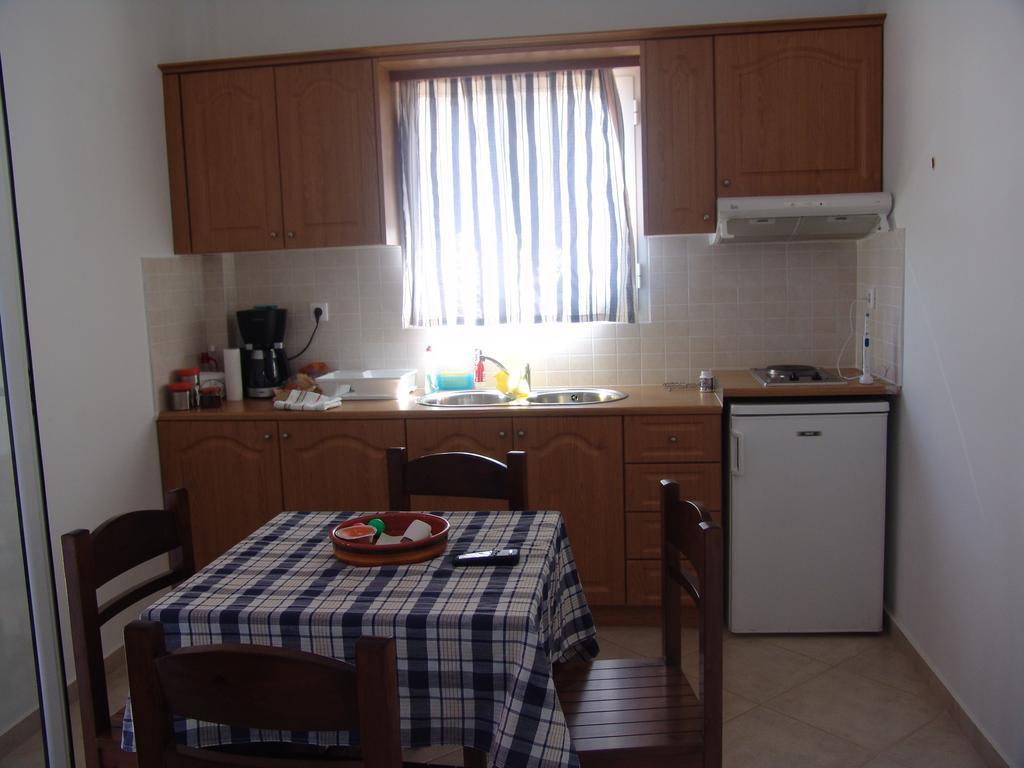 Joanna Apartments Микри-Вигла Номер фото